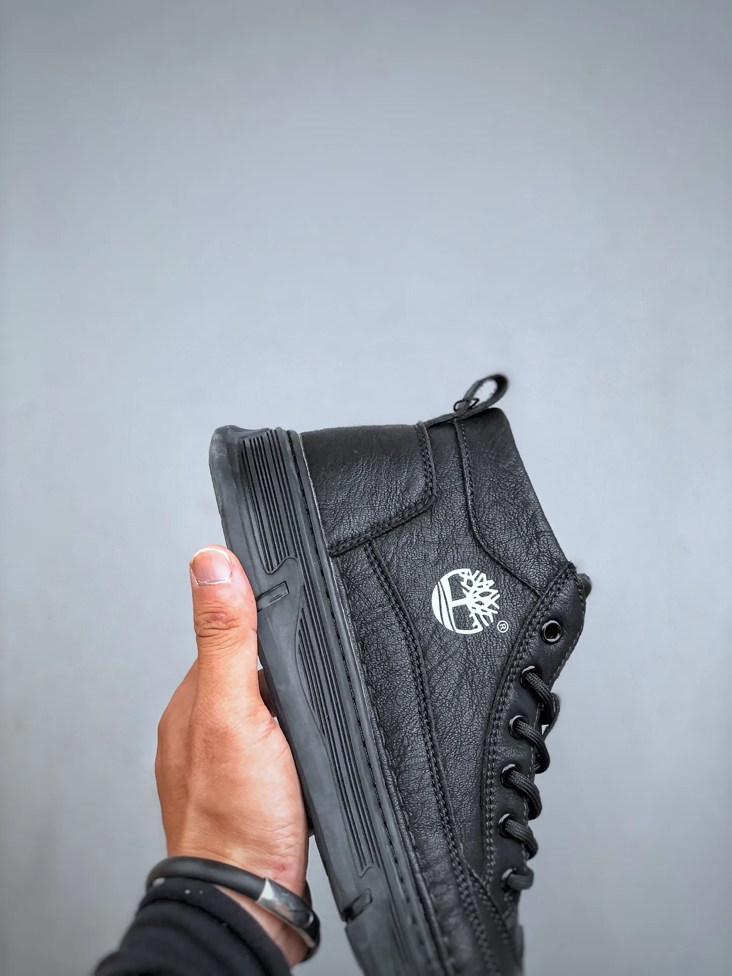 Local pickup 💰520 Support store Timberland/Timberland classic 25ss new low-top classic re-engineered brand new upgrade Guangdong factory quality original box original packaging The fabric is made of Italian top frosted cowhide with anti-odor and anti-corrosion genuine leather latex insoles to give you a perfect wearing experience High quality and durable, a must-have for sportsmen Specially designed to handle handsomeness High-quality and first-class foot feel Exclusive supply Item number: TB23066 Size: 39-44